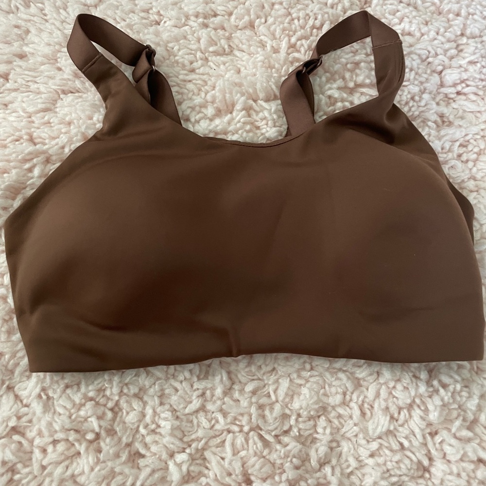 Lululemon bra